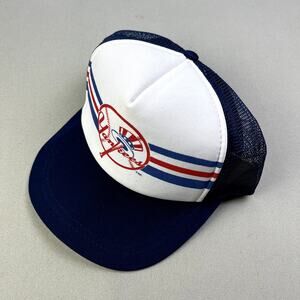 Vintage New York Yankees Hat Cap Snapback Trucker Blue Universal Baseball MLB